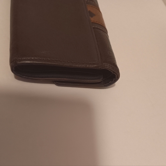 Preloved mcm wallet (unisex) - Picture 8 of 14